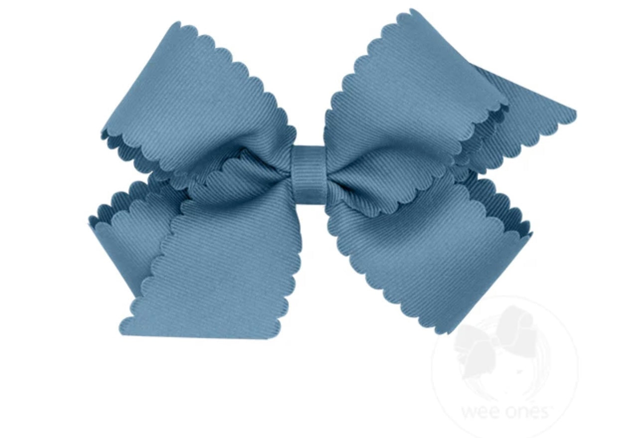 Scalloped bow -Denim