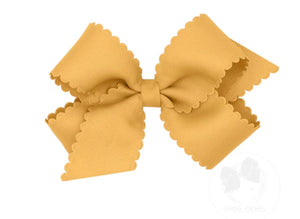 Scalloped bow -gold